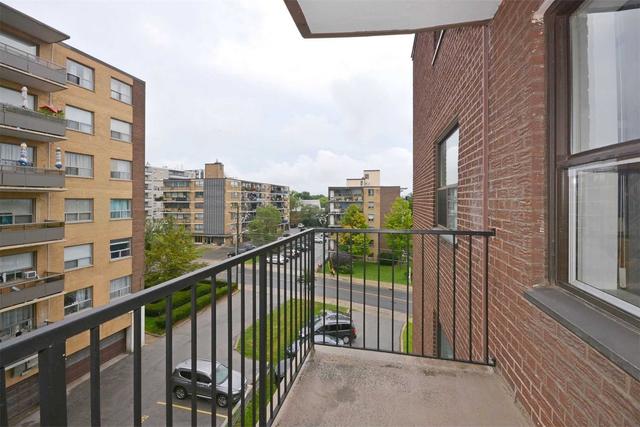 503 - 50 Gulliver Rd, Condo with 2 bedrooms, 1 bathrooms and 2 parking in Toronto ON | Image 7