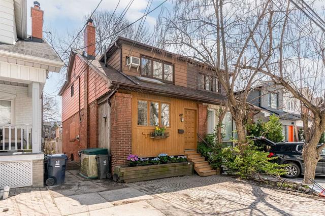 107 Soudan Ave W, House semidetached with 2 bedrooms, 2 bathrooms and 1 parking in Toronto ON | Image 1