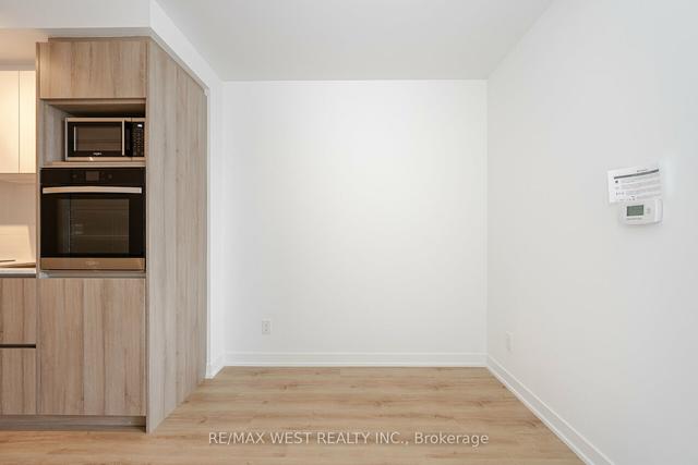 2609 - 319 Jarvis St, Condo with 0 bedrooms, 1 bathrooms and 0 parking in Toronto ON | Image 2