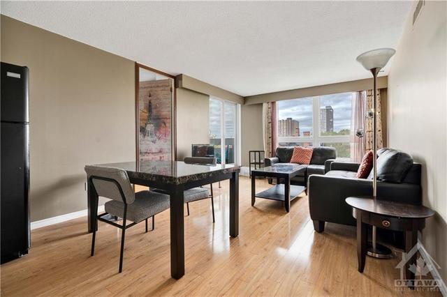 401 - 373 Laurier E Ave, Condo with 2 bedrooms, 2 bathrooms and 1 parking in Ottawa ON | Image 8