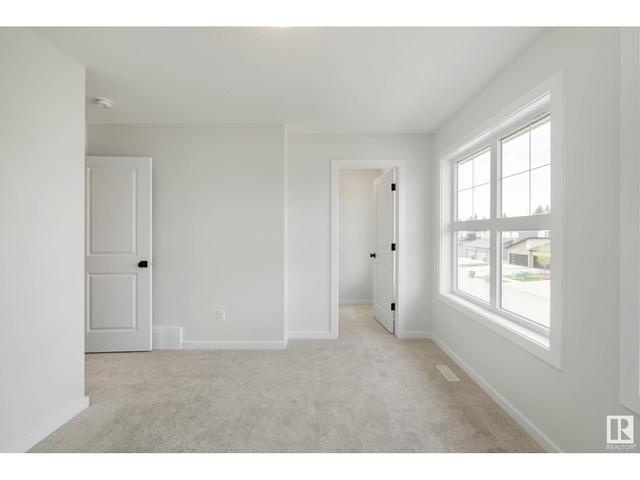 83 Royal St Nw, House detached with 3 bedrooms, 2 bathrooms and 4 parking in St. Albert AB | Image 35