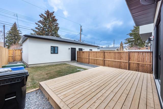836 21 Ave Nw, House detached with 4 bedrooms, 3 bathrooms and 2 parking in Calgary AB | Image 4
