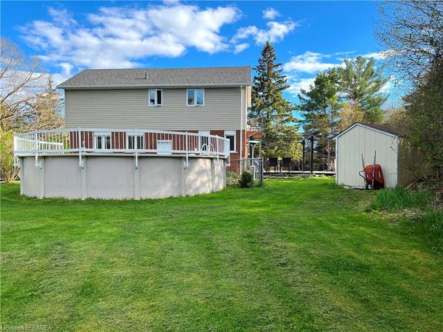 1763 Sunnyside Rd, House detached with 3 bedrooms, 2 bathrooms and 6 parking in Kingston ON | Image 38