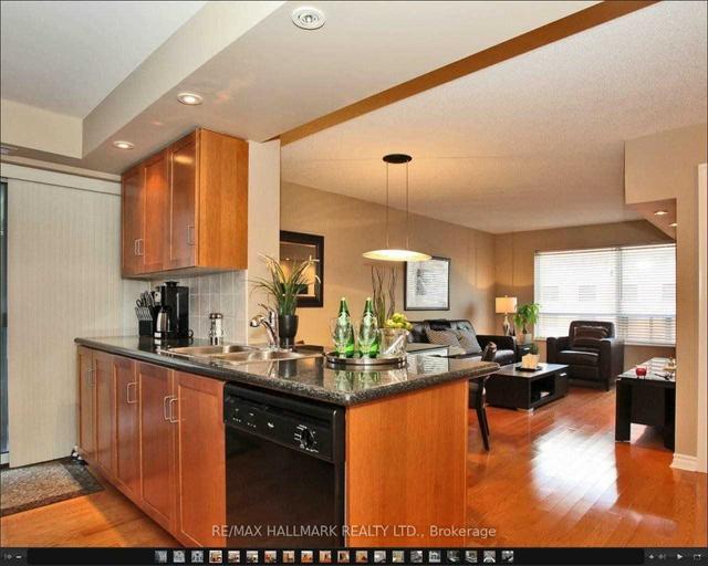 741 - 250 Wellington St W, Condo with 1 bedrooms, 1 bathrooms and 0 parking in Toronto ON | Image 11