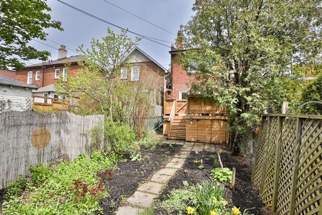 104 Alameda Ave, House semidetached with 3 bedrooms, 2 bathrooms and 1 parking in Toronto ON | Image 19