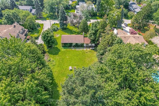 15 Third Line, House detached with 2 bedrooms, 1 bathrooms and 6 parking in Oakville ON | Image 18