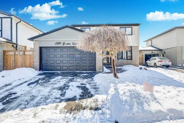 1569 Jaywin Cir, House detached with 4 bedrooms, 3 bathrooms and 4 parking in Pickering ON | Image 12