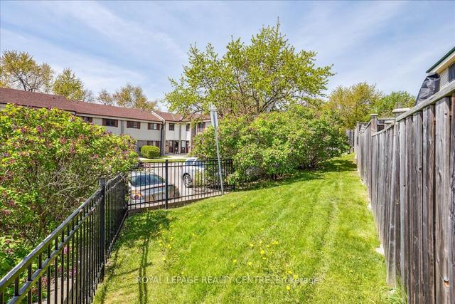 97 - 2779 Gananoque Dr, Townhouse with 3 bedrooms, 1 bathrooms and 1 parking in Mississauga ON | Image 29