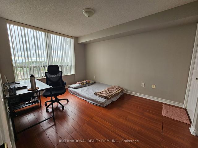 1007 - 55 Strathaven Dr, Condo with 2 bedrooms, 2 bathrooms and 1 parking in Mississauga ON | Image 6
