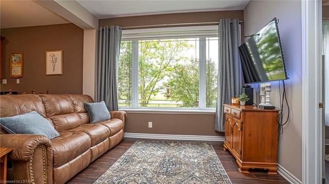 9062 Sharon Road, House detached with 4 bedrooms, 2 bathrooms and null parking in London ON | Image 6