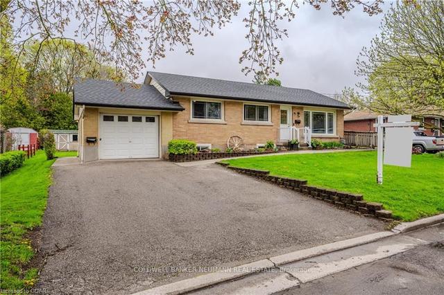 90 Rodney Blvd, House detached with 3 bedrooms, 2 bathrooms and 5 parking in Guelph ON | Image 12