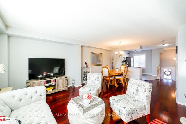 16 - 1540 Reeves Gate, Townhouse with 3 bedrooms, 3 bathrooms and 2 parking in Oakville ON | Image 9