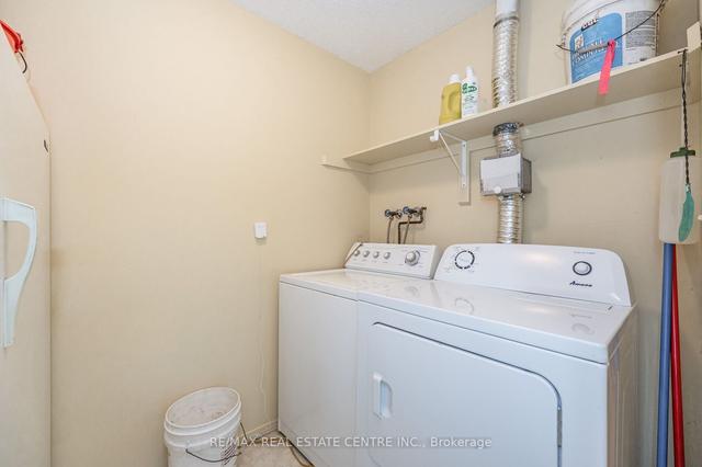 205 - 24 Marilyn Dr, Condo with 3 bedrooms, 2 bathrooms and 1 parking in Guelph ON | Image 7