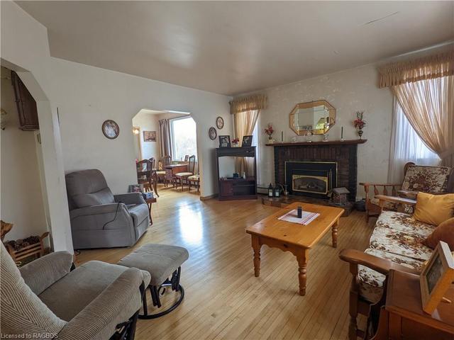 440 Kincardine Avenue, House detached with 4 bedrooms, 2 bathrooms and 6 parking in Kincardine ON | Image 48