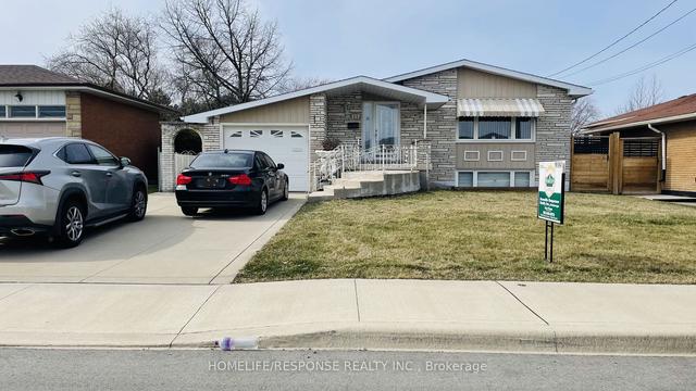 127 Oakland Dr, House detached with 3 bedrooms, 4 bathrooms and 3 parking in Hamilton ON | Image 1