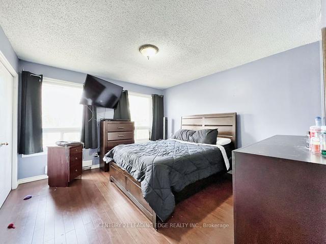545 Monteith Ave, House detached with 4 bedrooms, 3 bathrooms and 6 parking in Oshawa ON | Image 32