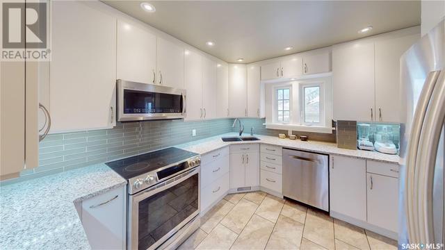 75 Connaught Crescent, House detached with 3 bedrooms, 2 bathrooms and null parking in Regina SK | Image 12