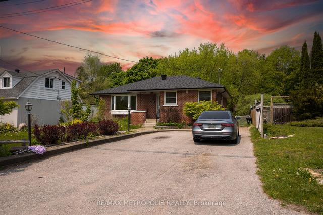 322 Shanty Bay Rd, House detached with 3 bedrooms, 2 bathrooms and 6 parking in Oro Medonte ON | Image 1