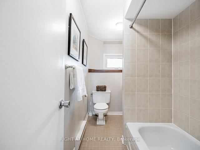 257 Ontario St, House attached with 3 bedrooms, 2 bathrooms and 2 parking in Toronto ON | Image 10