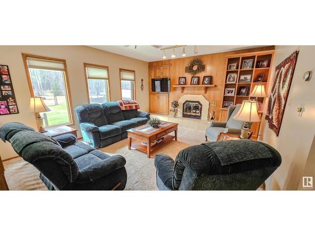 2 Celebrity Estates Dr, House detached with 6 bedrooms, 3 bathrooms and null parking in Drayton Valley AB | Image 46