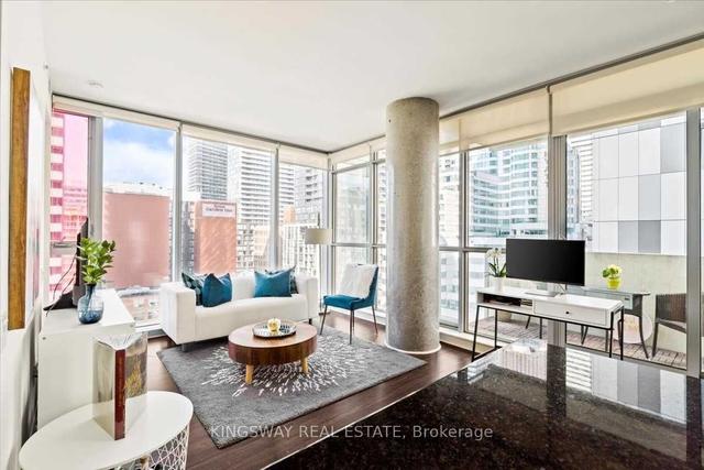1107 - 375 King St W, Condo with 2 bedrooms, 2 bathrooms and 1 parking in Toronto ON | Image 5