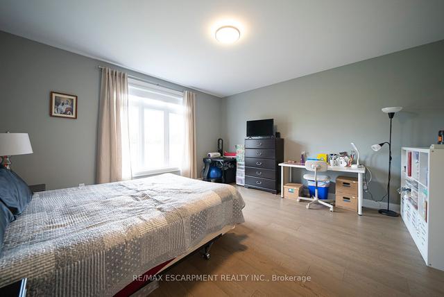 25 Cranberry Cres, Townhouse with 2 bedrooms, 3 bathrooms and 4 parking in Norfolk County ON | Image 10