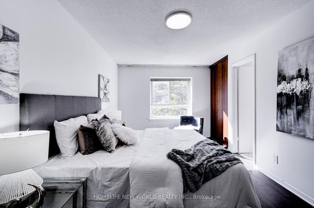 7 - 30 Sandhurst Cir, Townhouse with 3 bedrooms, 2 bathrooms and 2 parking in Toronto ON | Image 21