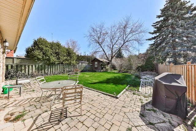 3210 Victoria St, House detached with 2 bedrooms, 4 bathrooms and 4 parking in Oakville ON | Image 25