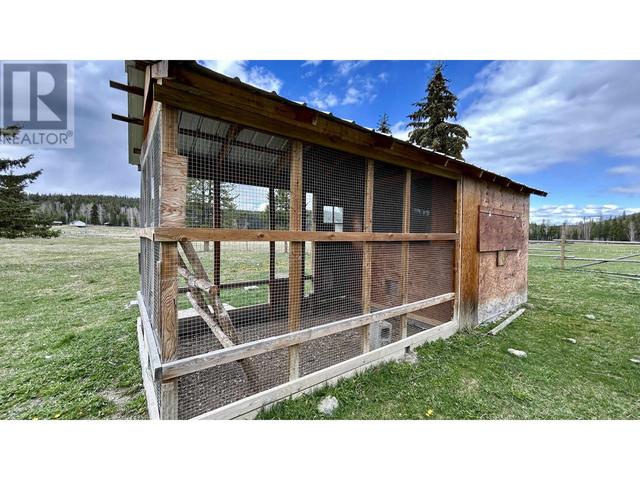 3221 Canim Hendrix Rd, House detached with 6 bedrooms, 6 bathrooms and null parking in Cariboo H BC | Image 7