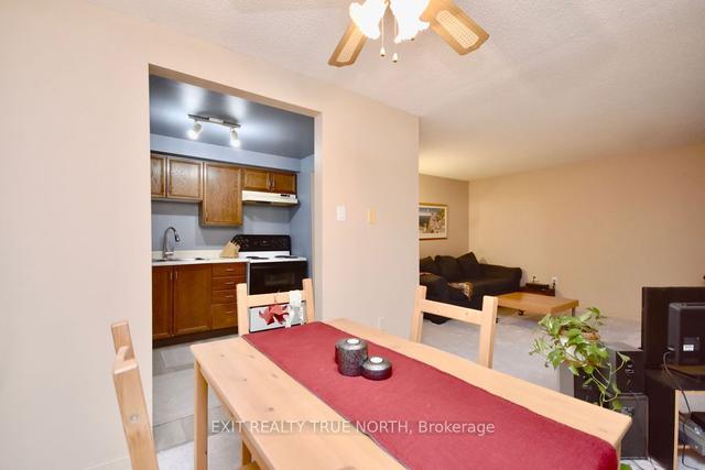 4 - 15 Meadow Ln, Condo with 2 bedrooms, 1 bathrooms and 1 parking in Barrie ON | Image 2