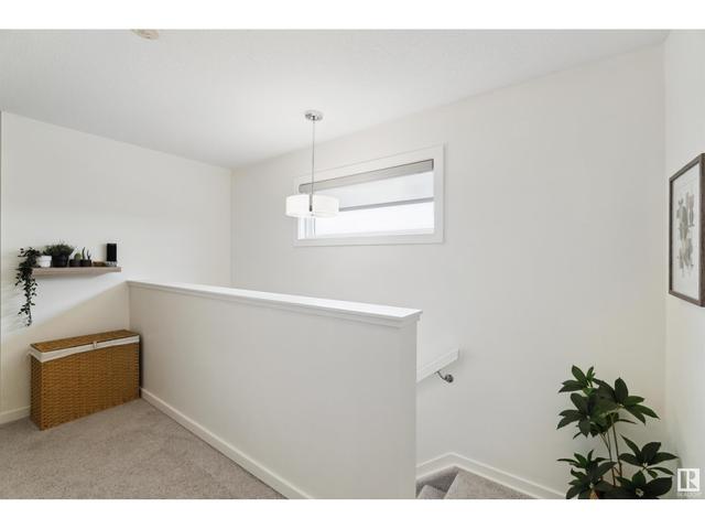 1704 Keene Cr Sw, House attached with 3 bedrooms, 2 bathrooms and null parking in Edmonton AB | Image 24