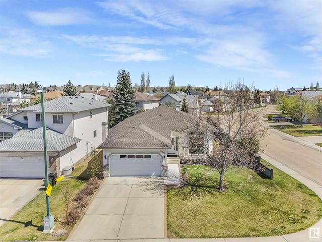 803 Forbes Cl Nw, House detached with 3 bedrooms, 3 bathrooms and null parking in Edmonton AB | Image 5