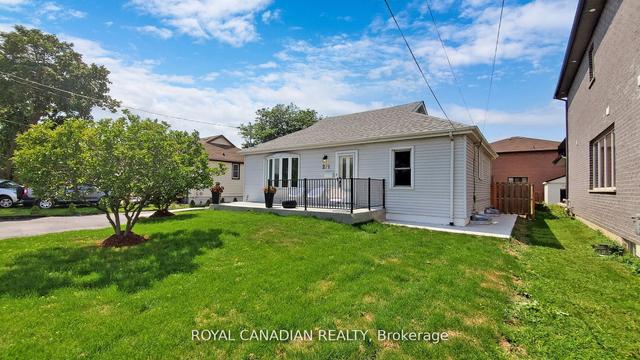 271 Millen Rd, House detached with 3 bedrooms, 2 bathrooms and 5 parking in Hamilton ON | Image 12