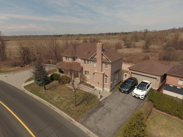 1 Buttonbush Ave, House detached with 4 bedrooms, 4 bathrooms and 4 parking in Markham ON | Image 1
