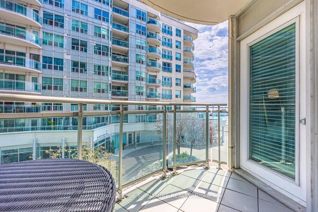 325 - 600 Queens Quay W, Condo with 1 bedrooms, 1 bathrooms and 1 parking in Toronto ON | Image 9
