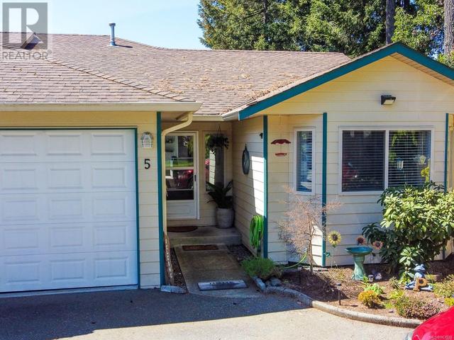 5 - 4271 Wellington Rd, House attached with 2 bedrooms, 2 bathrooms and 1 parking in Nanaimo BC | Image 2