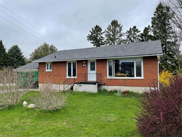 594 Miller Street, House detached with 5 bedrooms, 1 bathrooms and 6 parking in Meaford ON | Image 1
