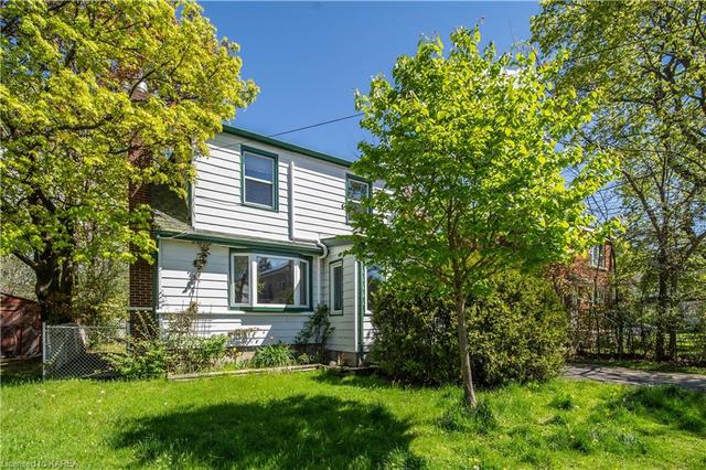 129 Carruthers Ave, House detached with 2 bedrooms, 1 bathrooms and 3 parking in Kingston ON | Image 23