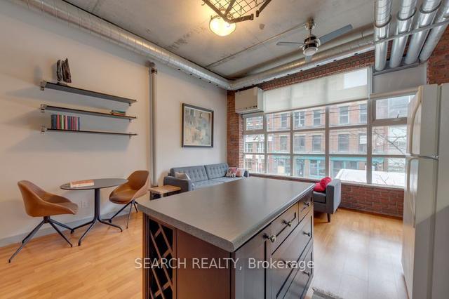 201 - 261 King St E, Condo with 1 bedrooms, 1 bathrooms and 0 parking in Toronto ON | Image 4