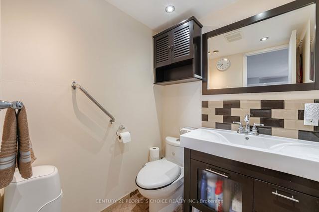 1508 - 15 Kensington Rd, Condo with 3 bedrooms, 2 bathrooms and 1 parking in Brampton ON | Image 9