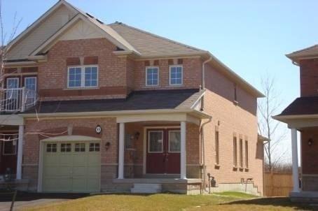11 Peel Ave, House attached with 3 bedrooms, 3 bathrooms and 4 parking in Brampton ON | Image 1