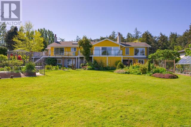 4050 Lockehaven Dr E, House detached with 4 bedrooms, 4 bathrooms and 6 parking in Saanich BC | Image 75