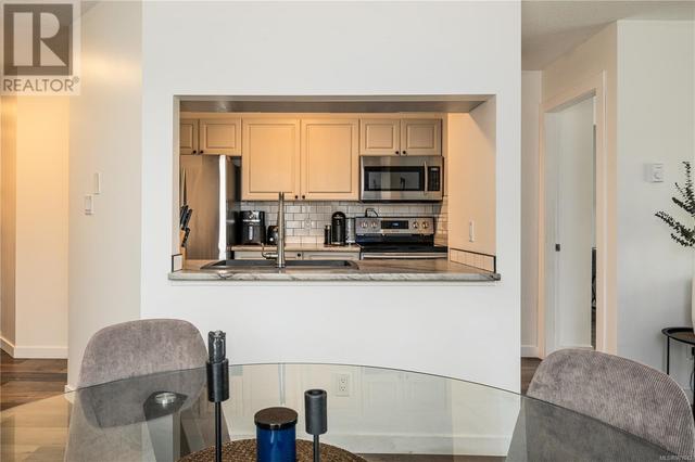 301 - 1632 Crescent View Dr, Condo with 2 bedrooms, 2 bathrooms and 1 parking in Nanaimo BC | Image 14