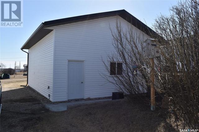 302 Richard Street, House detached with 3 bedrooms, 3 bathrooms and null parking in Manitou Beach SK | Image 6