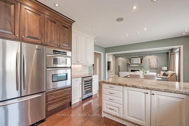1375 Ferncrest Rd, House detached with 4 bedrooms, 4 bathrooms and 4 parking in Oakville ON | Image 6