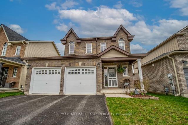 37 Gunsolus Rd, House detached with 3 bedrooms, 3 bathrooms and 4 parking in Kawartha Lakes ON | Image 1