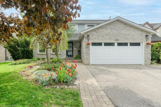72 Rose Bridge Cres, House detached with 4 bedrooms, 2 bathrooms and null parking in Cambridge ON | Image 1