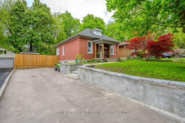 85 Beech Ave, House detached with 3 bedrooms, 1 bathrooms and 4 parking in Cambridge ON | Image 34
