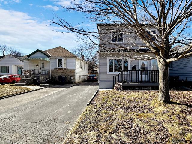 94 Meighen Ave, House detached with 3 bedrooms, 2 bathrooms and 4 parking in Toronto ON | Image 1