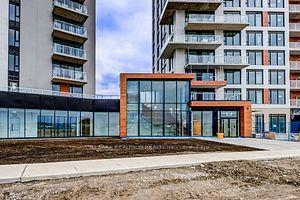 722 - 2 David Eyer Rd, Condo with 1 bedrooms, 2 bathrooms and 1 parking in Richmond Hill ON | Image 1